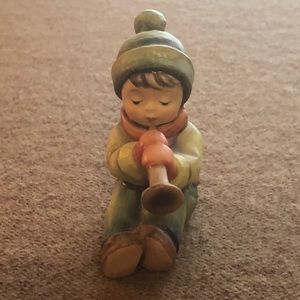 Hummel 1987-Little Boy with Horn
